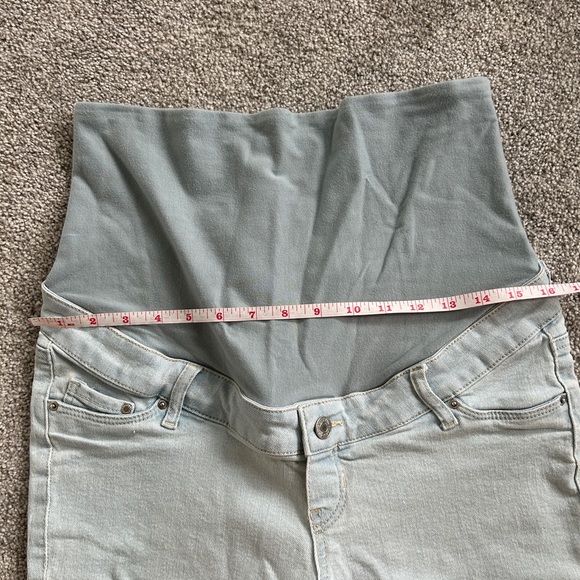 H&M Mama Ankle Light Blue Jeans | Sz M - Picture 6 of 7